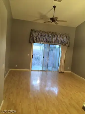 5169 Briar Meadow Way, Las Vegas, NV 89118 