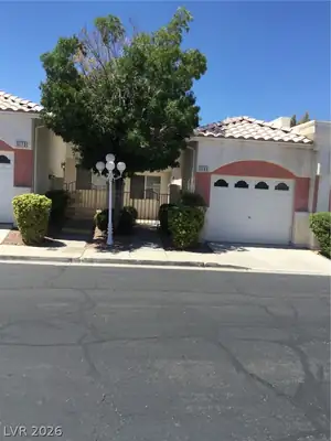 5169 Briar Meadow Way, Las Vegas, NV 89118 