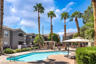 5055 West Hacienda Avenue 1174, Las Vegas, NV 89118 Pool