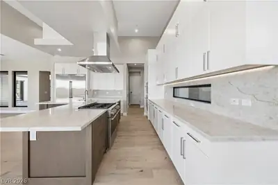 77 Tiller Point Street, Las Vegas, NV 89138 
