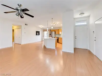 5257 Mineral Lake Drive, Las Vegas, NV 89122 Entrance Foyer
