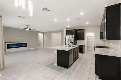 7103 Calvert Cliffs Street, North Las Vegas, NV 89084 Kitchen