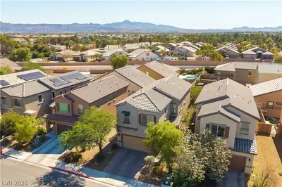 2589 Champagne Topaz Lane, Las Vegas, NV 89120 