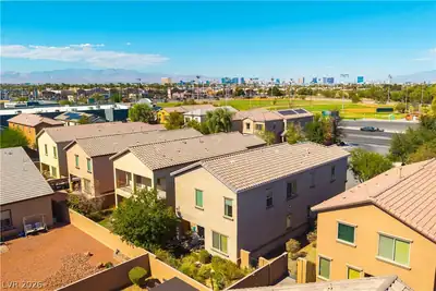 2589 Champagne Topaz Lane, Las Vegas, NV 89120 