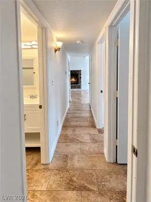 4404 Avondale Avenue, Las Vegas, NV 89121 Hallway