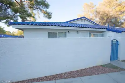 2112 Willowbury Drive C, Las Vegas, NV 89108 Front of Structure