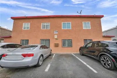 2209 Exeter Drive, Las Vegas, NV 89156 Front of Structure