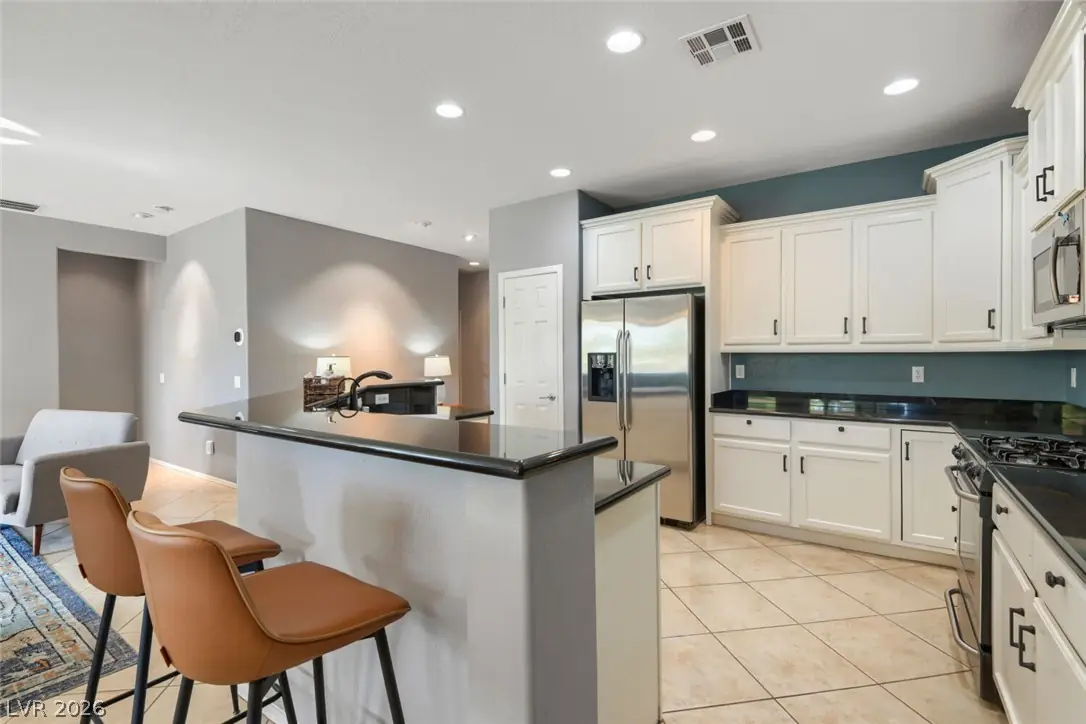 3711 Halter Drive, Las Vegas, NV 89122