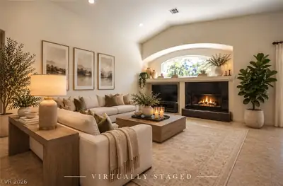 10005 Pebble Path Court, Las Vegas, NV 89148 Living Room