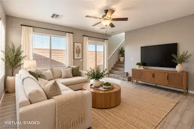 10456 Highlands River Street, Las Vegas