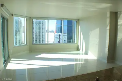 222 KAREN Avenue 2702, Las Vegas, NV 89109 