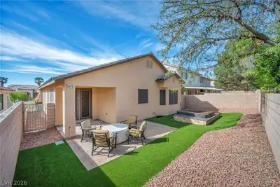7890 Teal Harbor Avenue, Las Vegas, NV 89117 