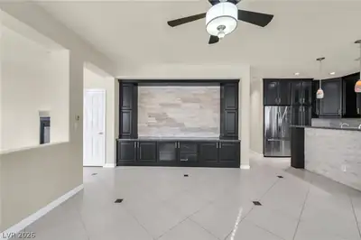 7890 Teal Harbor Avenue, Las Vegas, NV 89117 