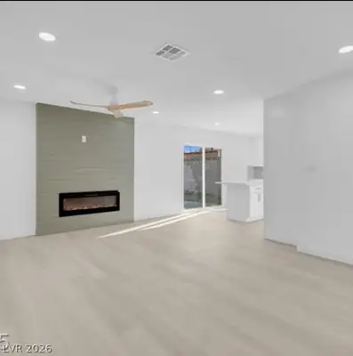 4629 Alta Drive, Las Vegas, NV 89107 Living Room