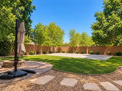 7756 Windy Meadow Avenue, Las Vegas, NV 89178 Yard