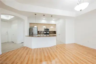 44 East Serene Avenue 402, Las Vegas, NV 89123 Dining Area