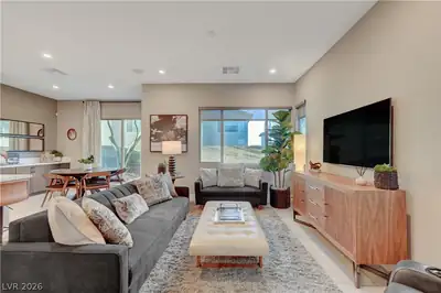3200 Vittoria Avenue, Henderson, NV 89044 