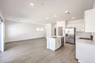 901 Alethea River Avenue, North Las Vegas, NV 89084 Kitchen