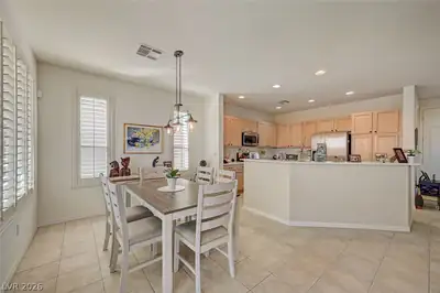 4396 Regalo Bello Street, Las Vegas, NV 89135 Kitchen