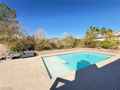 7267 Sixshooter Drive, Las Vegas, NV 89119 Pool
