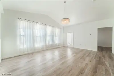 9975 Peace Way 2003, Las Vegas, NV 89147 Living Room
