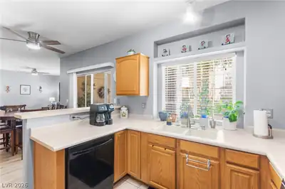 6900 Indian Chief Drive 101, Las Vegas, NV 89130 Kitchen