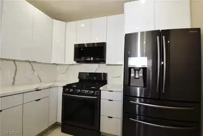 7103 South Durango Drive 204, Las Vegas, NV 89113 Kitchen