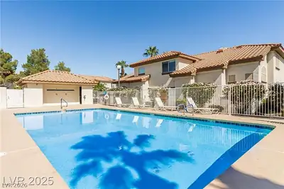 8004 Divine Drive, Las Vegas, NV 89128 Pool