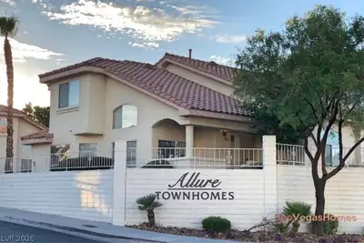 8004 Divine Drive, Las Vegas