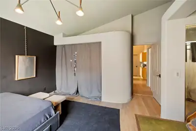 3561 Unique Way, Las Vegas, NV 89129 Bedroom
