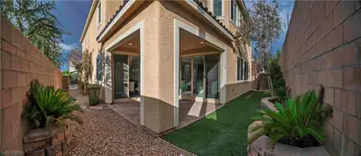 3045 Quiet Creek Avenue, Henderson, NV 89044 Yard