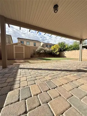 1071 Fish Pond Avenue, Henderson, NV 89014 Patio