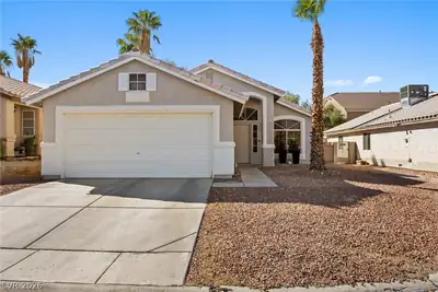 6461 Grand Oaks Drive, Las Vegas