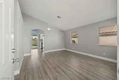 6461 Grand Oaks Drive, Las Vegas, NV 89156 Living Room
