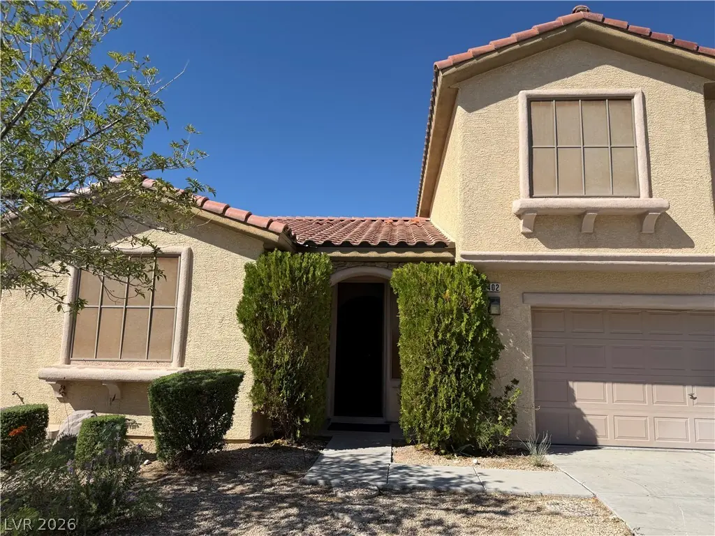 7402 Grand Falls Court, Las Vegas, NV 89113