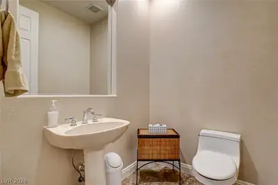 10671 Capesthorne Way, Las Vegas, NV 89135 Bedroom