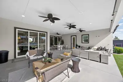 5865 Egan Crest Drive, Las Vegas, NV 89149 Patio