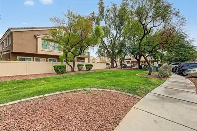 6592 Strolling Plains Lane 101, Henderson, NV 89011 Yard