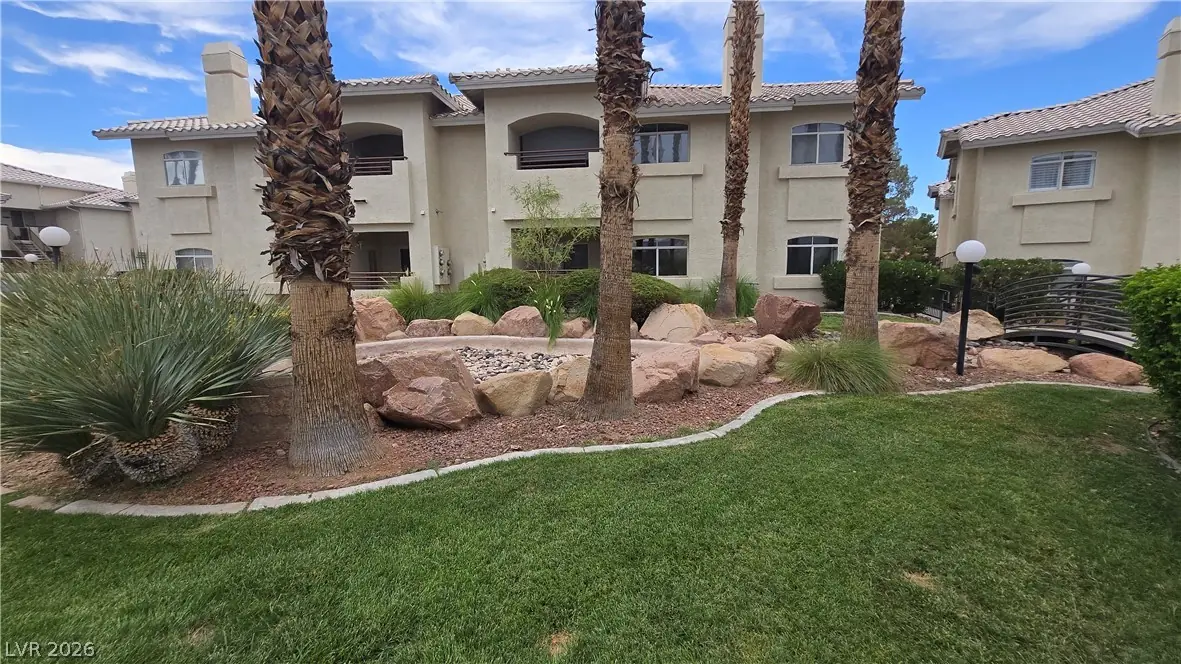 3320 South Fort Apache Road 128, Las Vegas, NV 89117