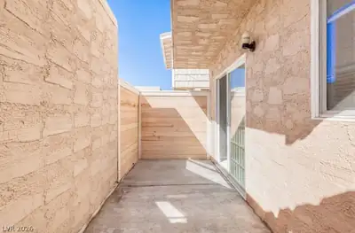 5128 Garden Lane D, Las Vegas, NV 89119 Patio