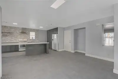 2513 Sea Venture Drive, Las Vegas, NV 89128 Kitchen