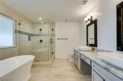 2246 Almart Circle, Henderson, NV 89014 Primary Bathroom