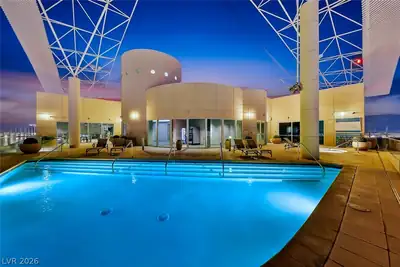 200 Hoover Avenue 1409, Las Vegas, NV 89101 Pool