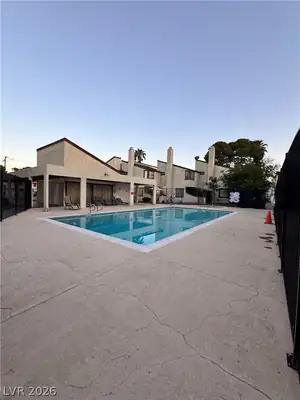 5013 South Spencer Street D Las Vegas, NV 89119