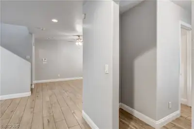 7713 Custom Weave Court, Las Vegas, NV 89149 Entrance Foyer