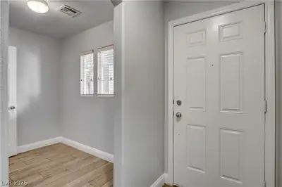 7713 Custom Weave Court, Las Vegas, NV 89149 Entrance Foyer