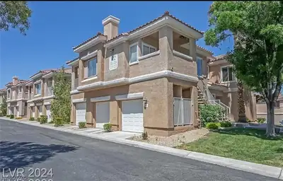 251 South Green Valley Parkway 2212 Henderson, NV 89012