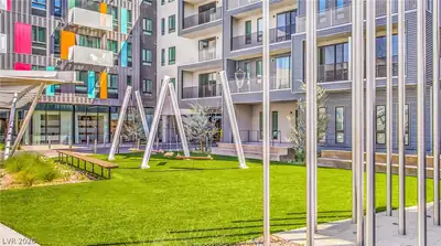 250 South City Parkway 357, Las Vegas, NV 89106 Courtyard