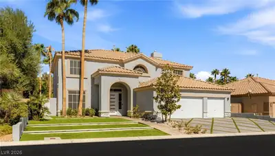9498 Malasana Court, Las Vegas, NV 89147 Garden