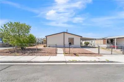 214 Piute Lane, Henderson, NV 89015 Front of Structure